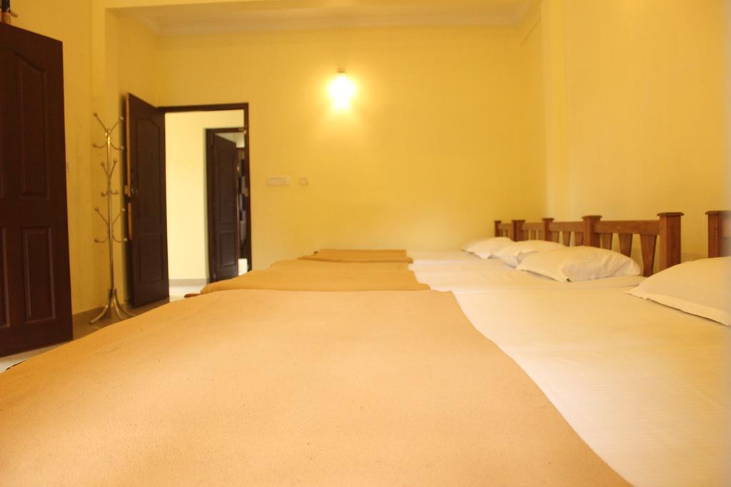 Lamond Holidays Munnar Bagian luar foto