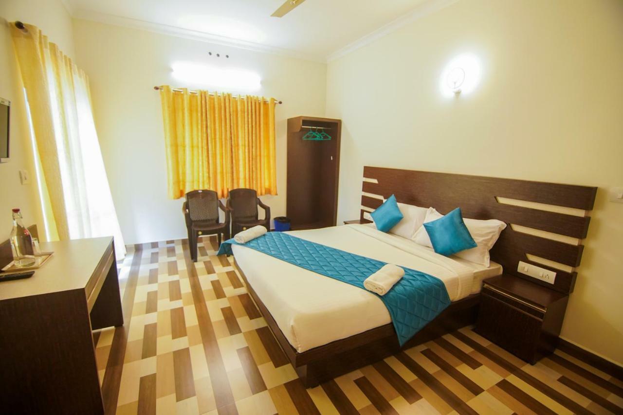 Lamond Holidays Munnar Bagian luar foto